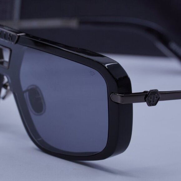 Philipp Plein SPP008M 700X Aviator Sunglasses – Black/Grey - Picture 3 of 10